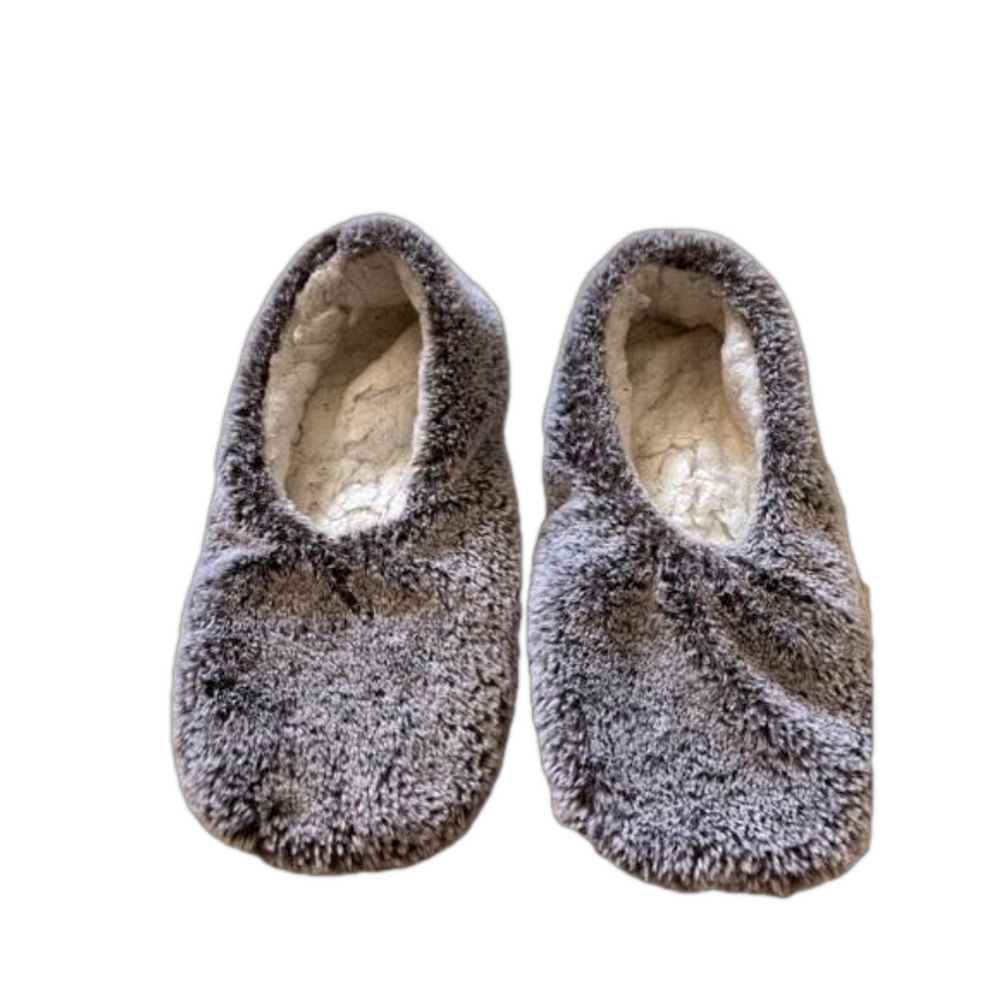 𝅺FUZZY Slipper Socks with Non-Slip Grip women’s size 7-9